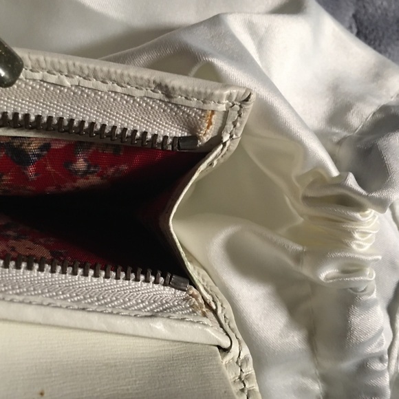 Gucci White GG Quilted Trapuntata Compact wallet - Picture 13 of 13